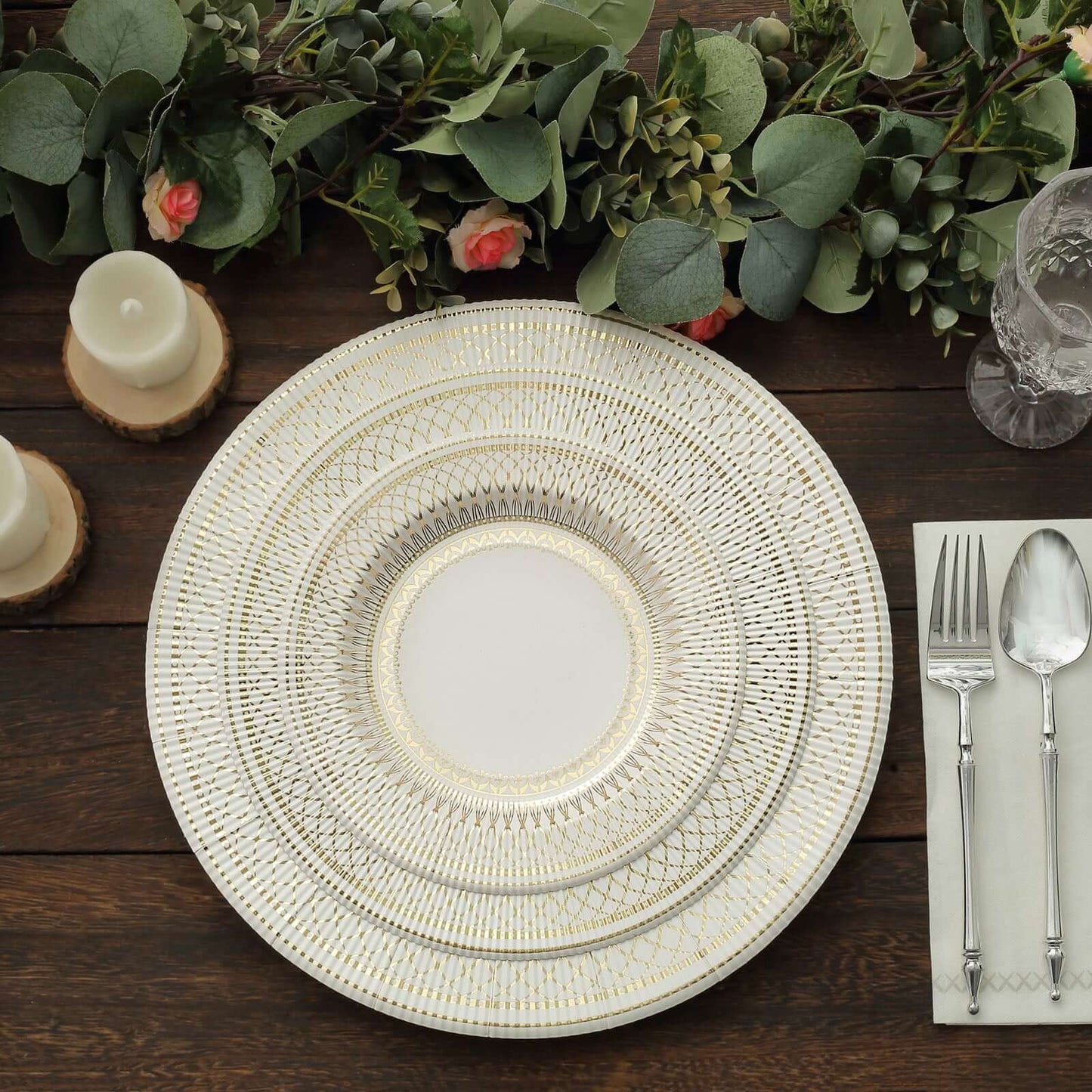 25-Pack Paper 10" Round Dinner Plates in White with Gold Vintage Porcelain Style Rim - Disposable 300GSM Party Plates