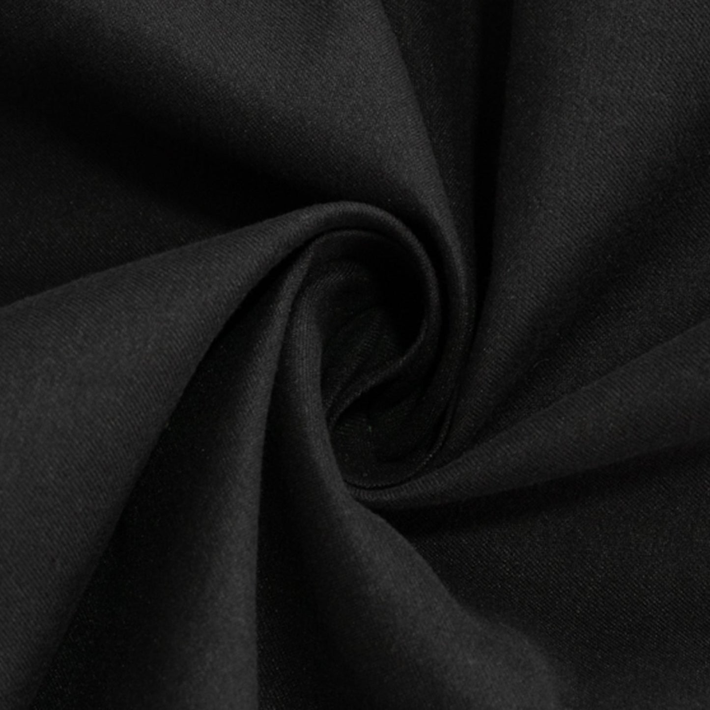 Cotton Blend 108" Round Tablecloth Black - Wrinkle-Resistant Design