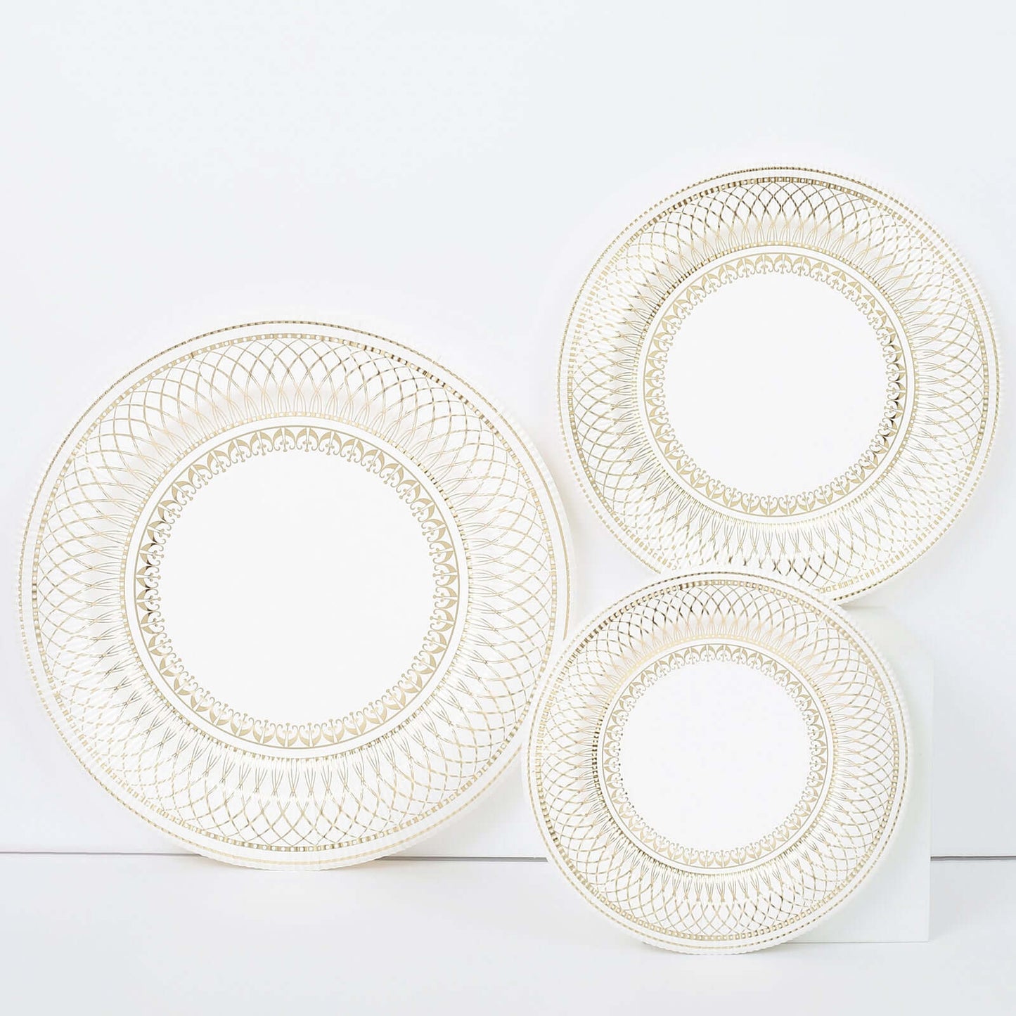 25-Pack Paper 10" Round Dinner Plates in White with Gold Vintage Porcelain Style Rim - Disposable 300GSM Party Plates