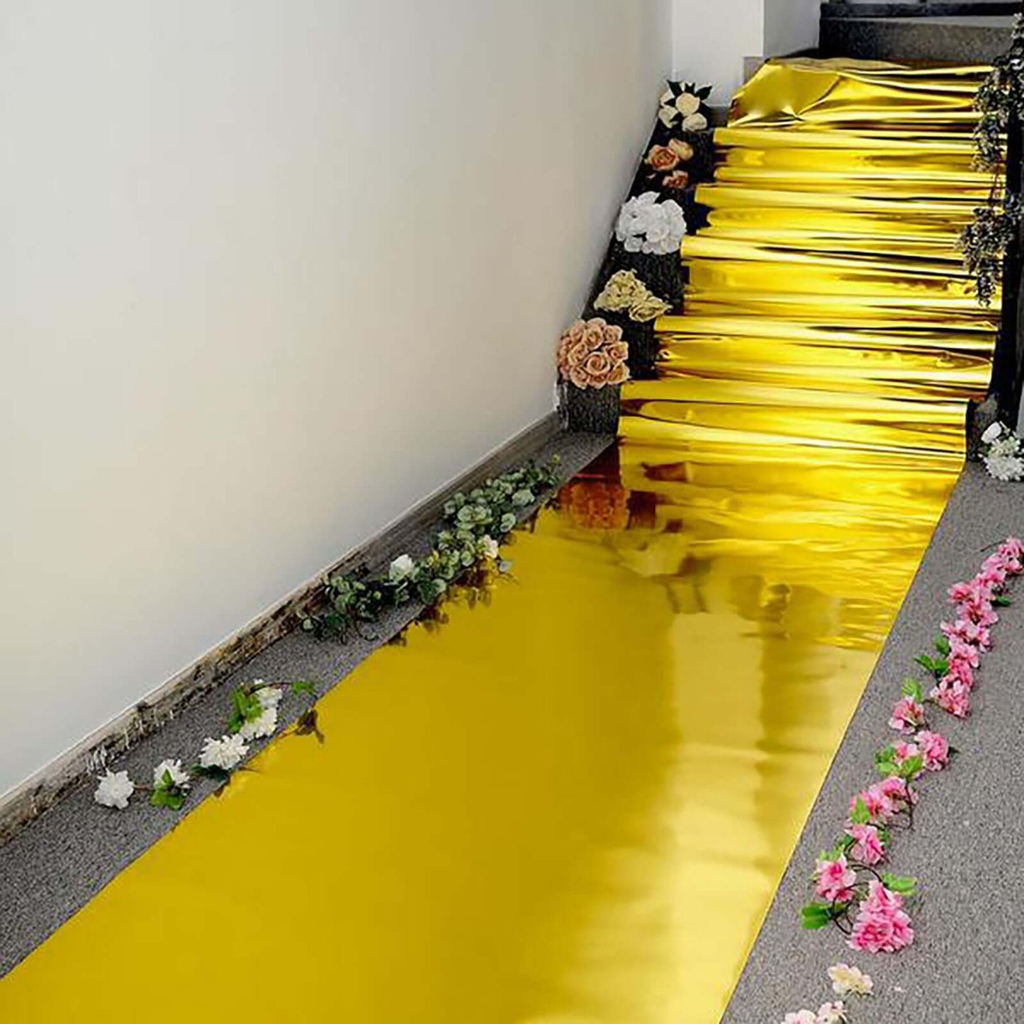 3ftx65ft Metallic Gold Glossy Mirrored Wedding Aisle Runner, Non-Woven Red Carpet Runner - Prom, Hollywood, Glam Parties