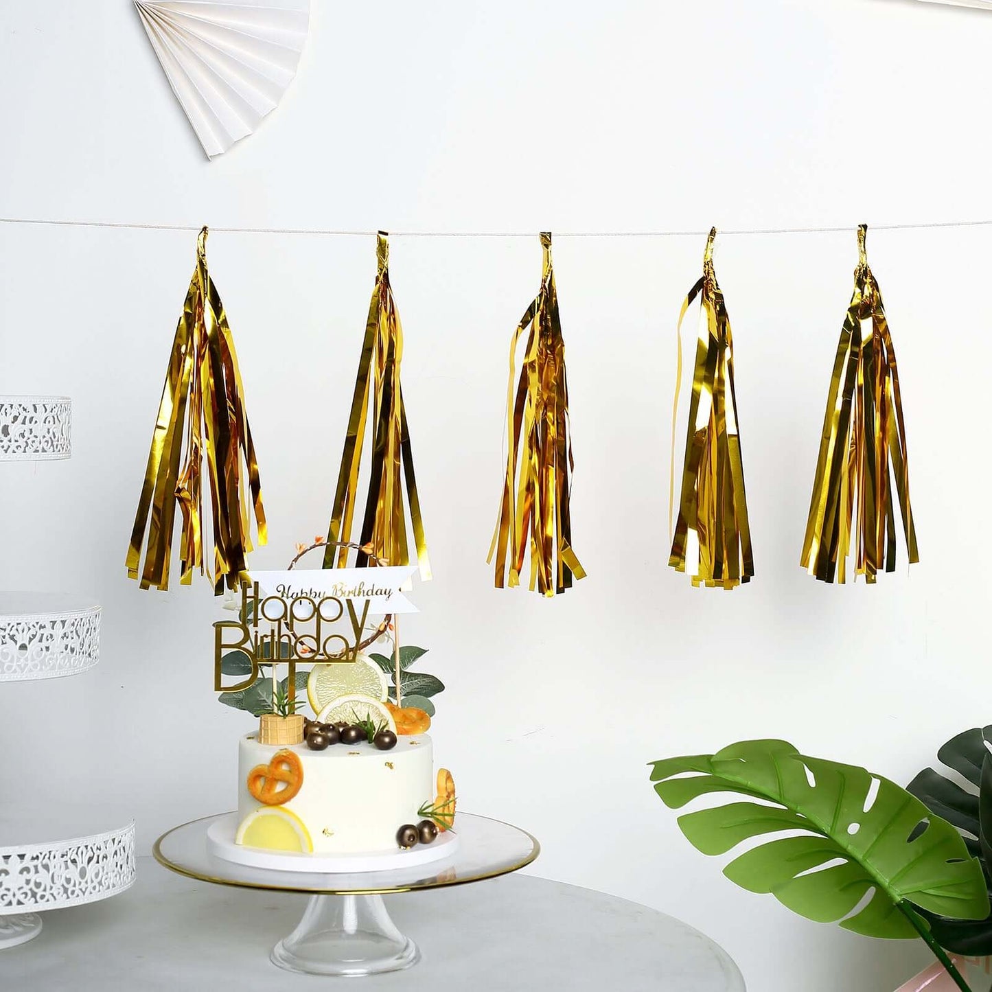 7.5ft Long Metallic Gold Foil Tassels Fringe Garland, Tinsel Streamer Party Backdrop Decorations