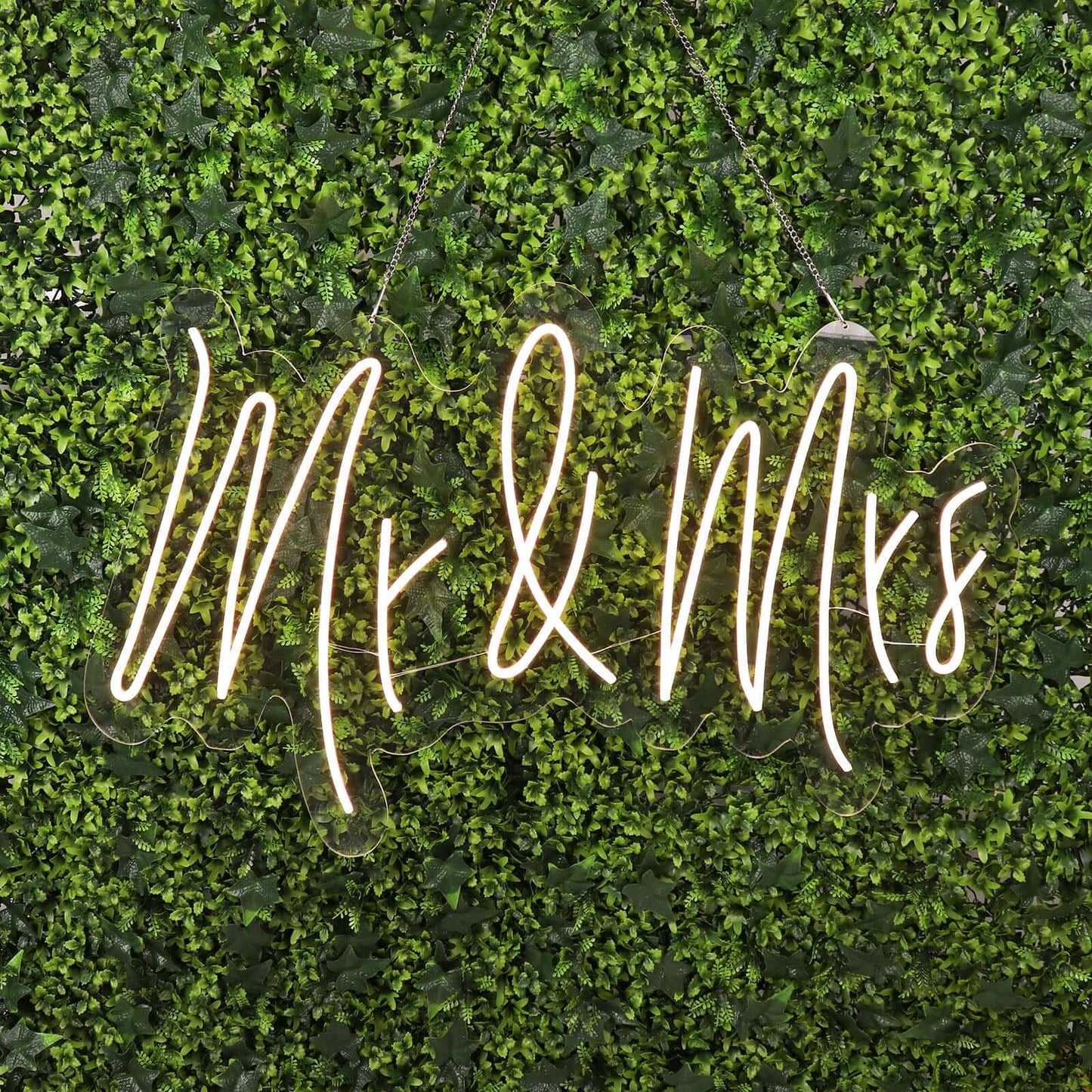 33" Mr and Mrs Neon Light Sign, LED Reusable Wall DÃ©cor Lights With 5ft Hanging Chain