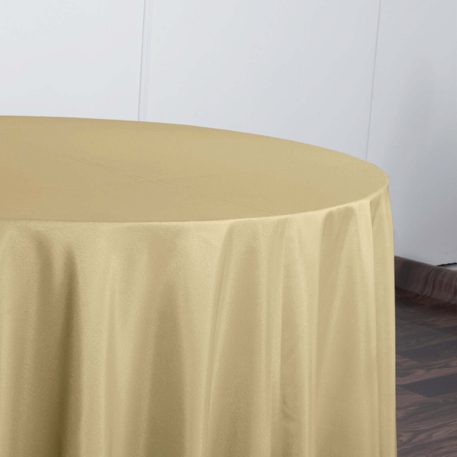 Polyester 120" Round Tablecloth Champagne - Seamless Wrinkle - Resistant Table Cover - Linen Luxes