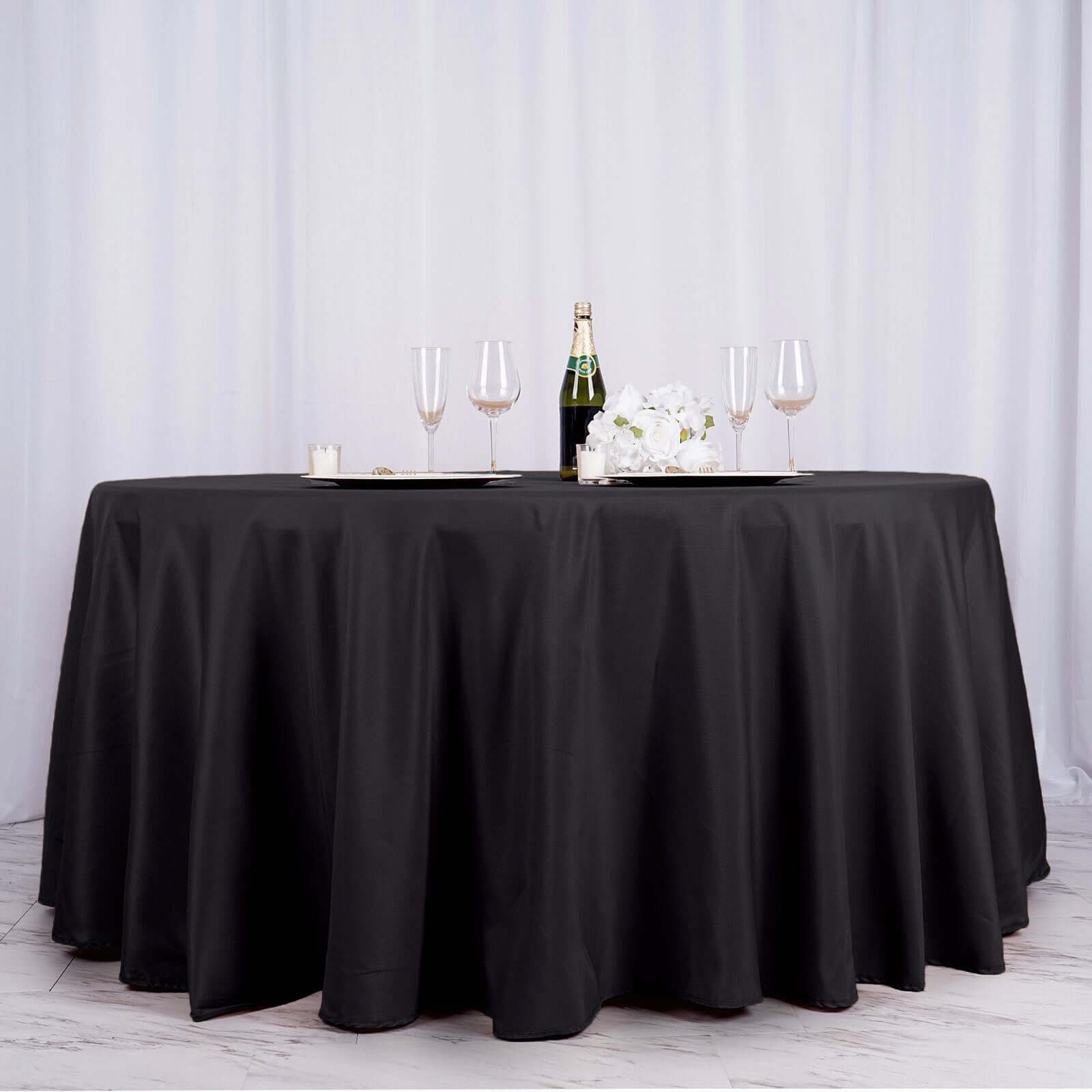 Polyester 132" Round Tablecloth Black - Seamless Chic Design for Grand Celebrations - Linen Luxes