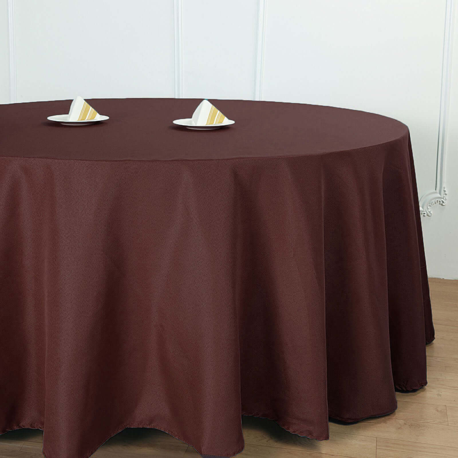 Polyester 132" Round Tablecloth Chocolate - Seamless Chic Table Cover - Linen Luxes