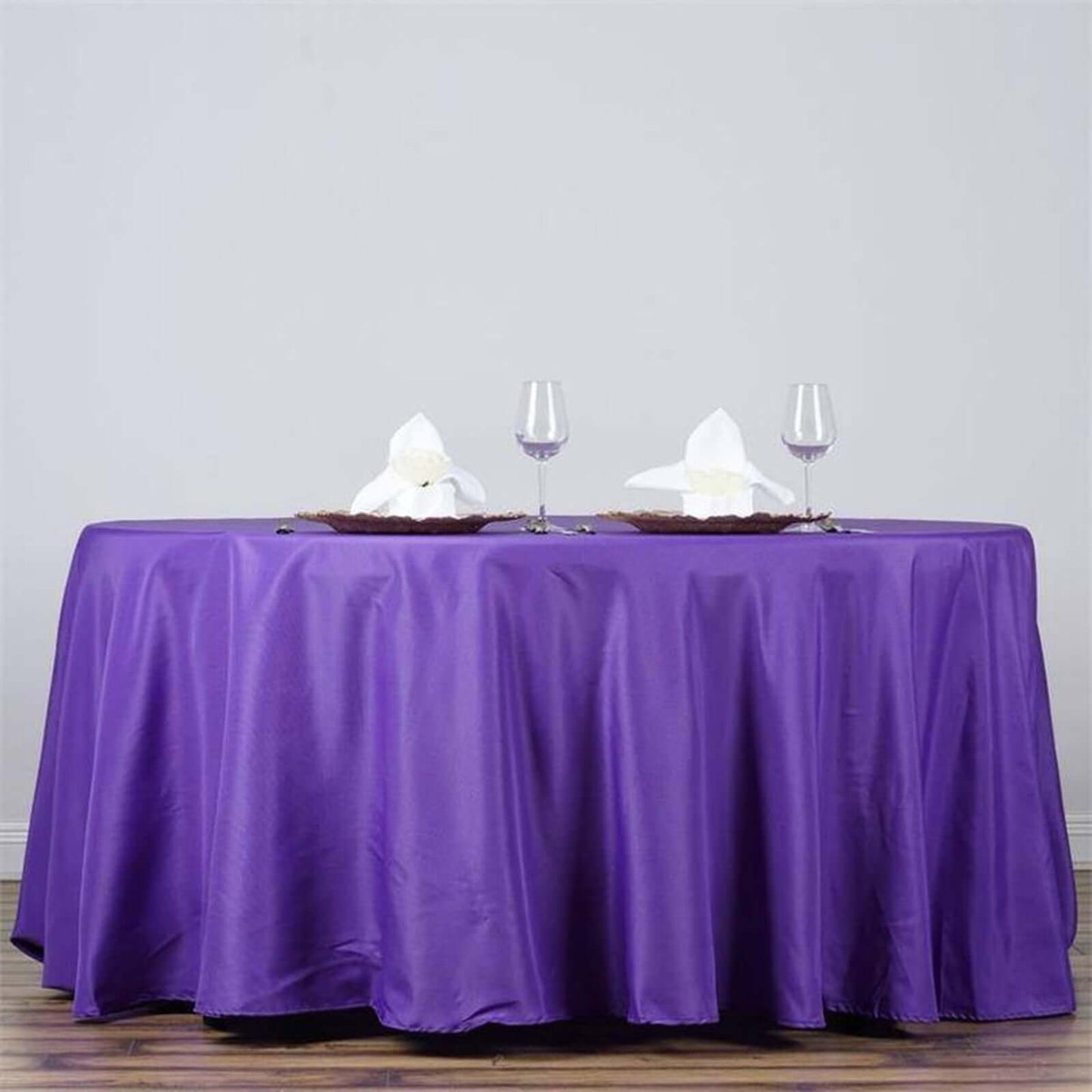 Polyester 132" Round Tablecloth Purple - Seamless Chic Table Cover - Linen Luxes