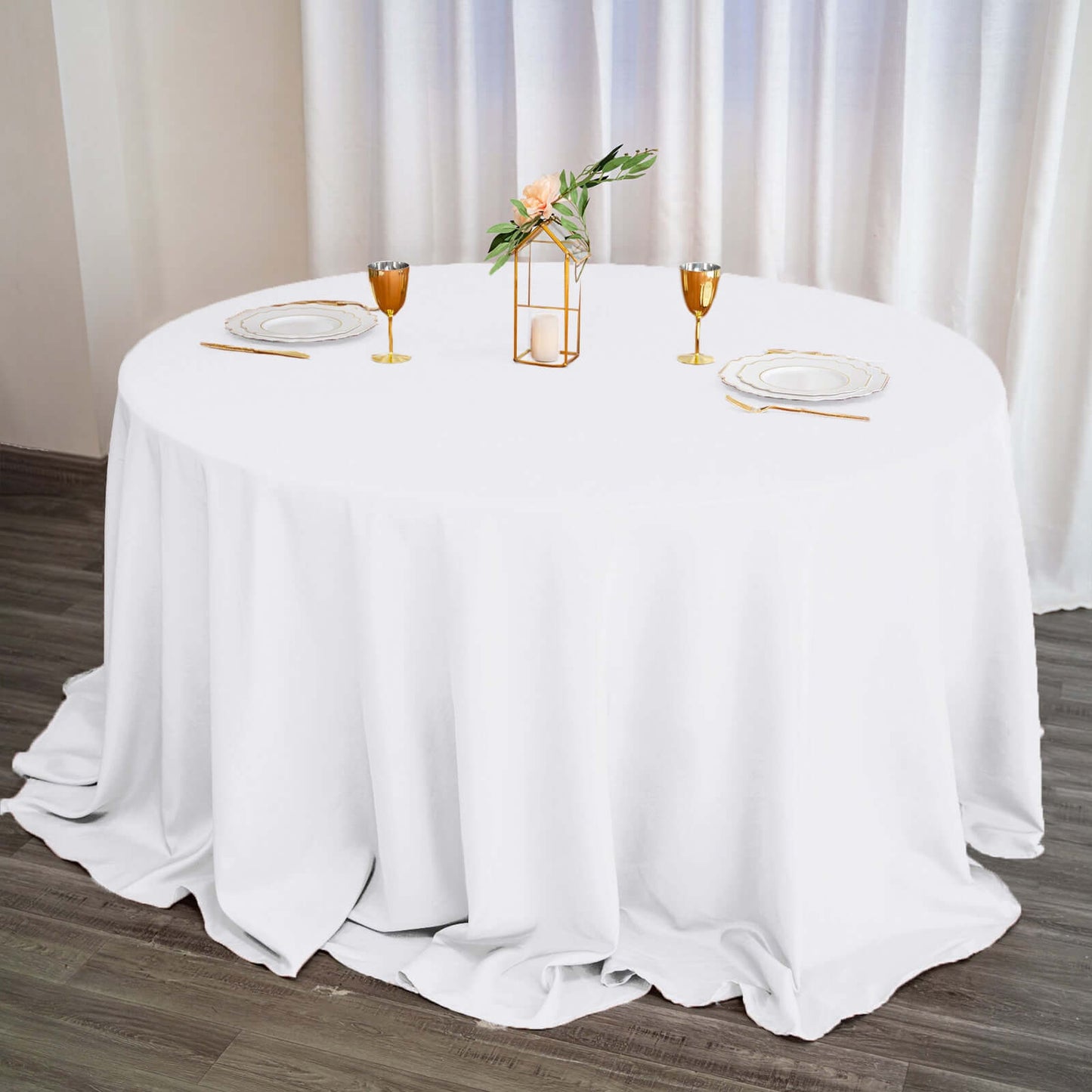 Polyester 132" Round Tablecloth White - Seamless Chic Design for Grand Celebrations - Linen Luxes