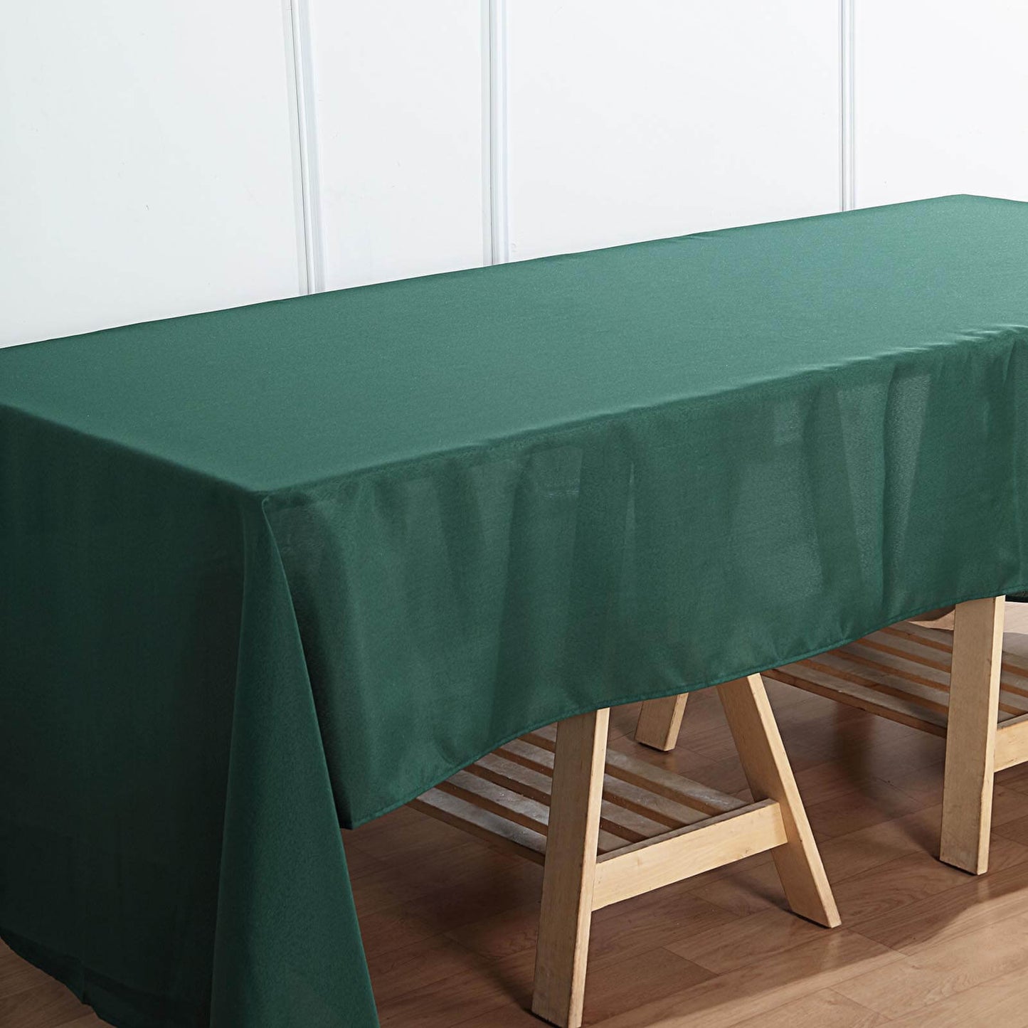 Polyester 60"x126" Rectangle Tablecloth Hunter Emerald Green - Wrinkle - Resistant Table Cover - Linen Luxes