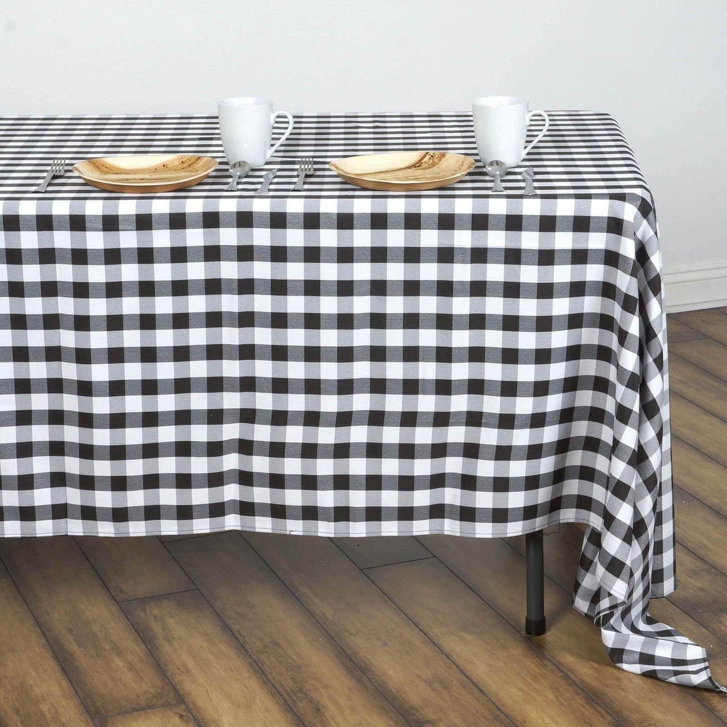 Polyester 60"x126" Rectangle Tablecloth White/Black - Stylish Checkered Buffalo Plaid Design for Farmhouse Themes - Linen Luxes