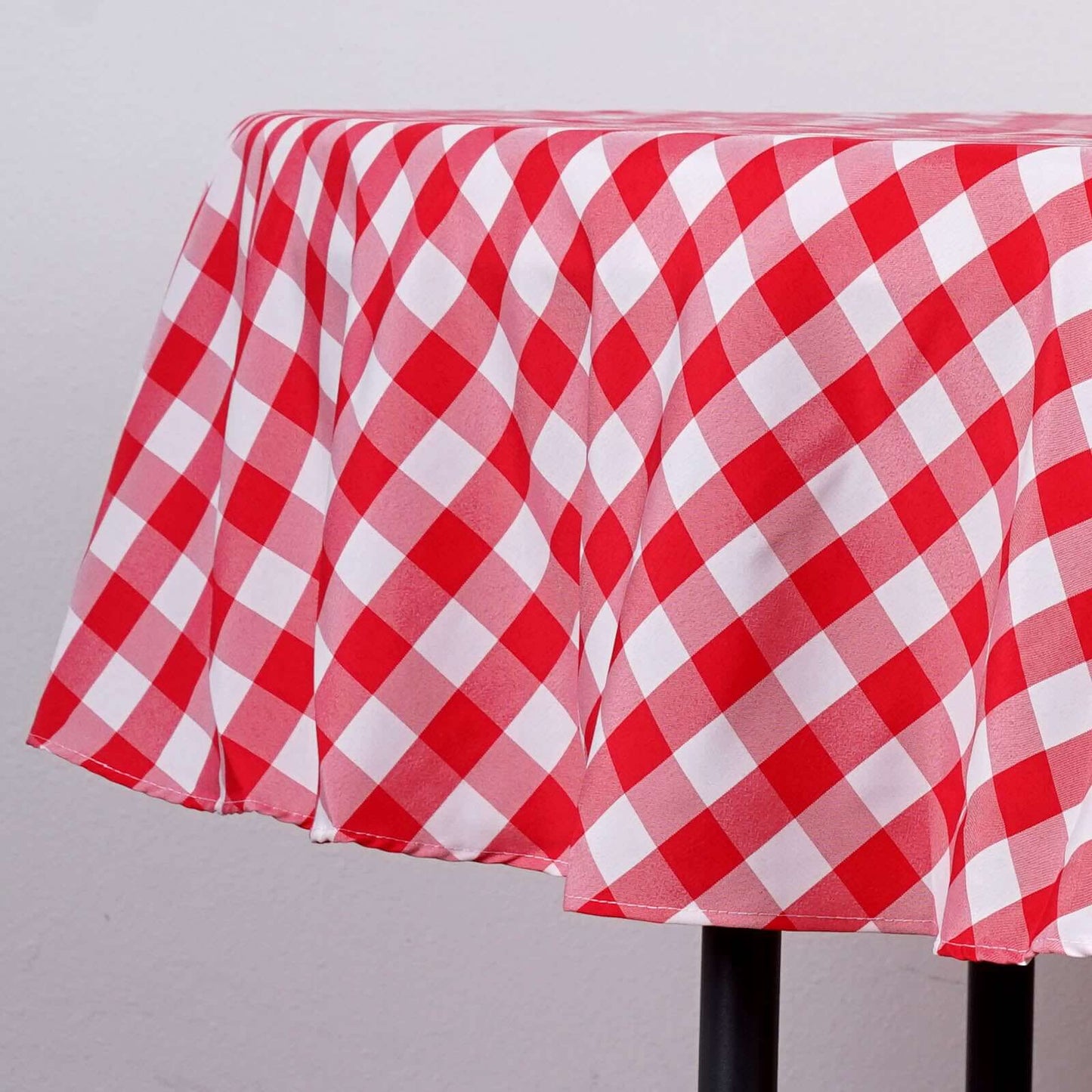 Polyester 70" Round Tablecloth White/Red - Checkered Buffalo Plaid Table Cover - Linen Luxes