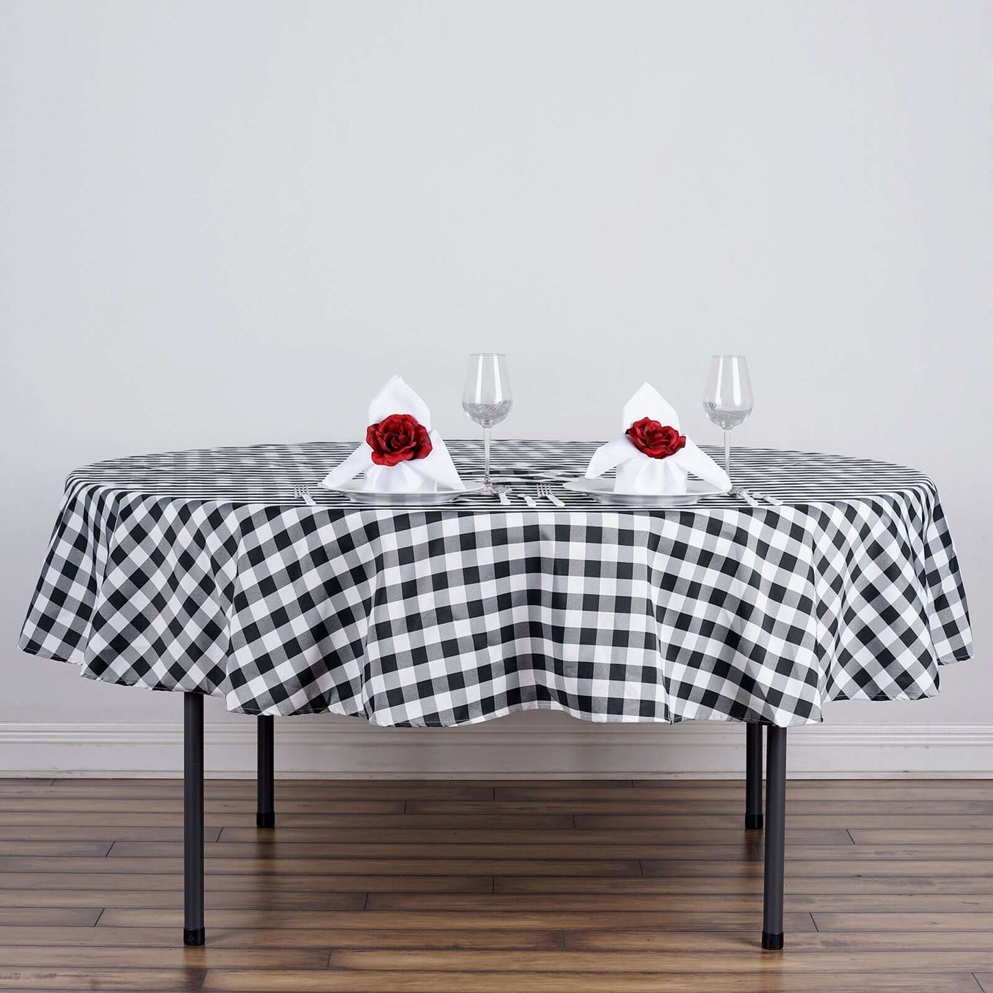 Polyester 90" Round Tablecloth White/Black - Checkered Buffalo Plaid Design for Casual Occasions - Linen Luxes