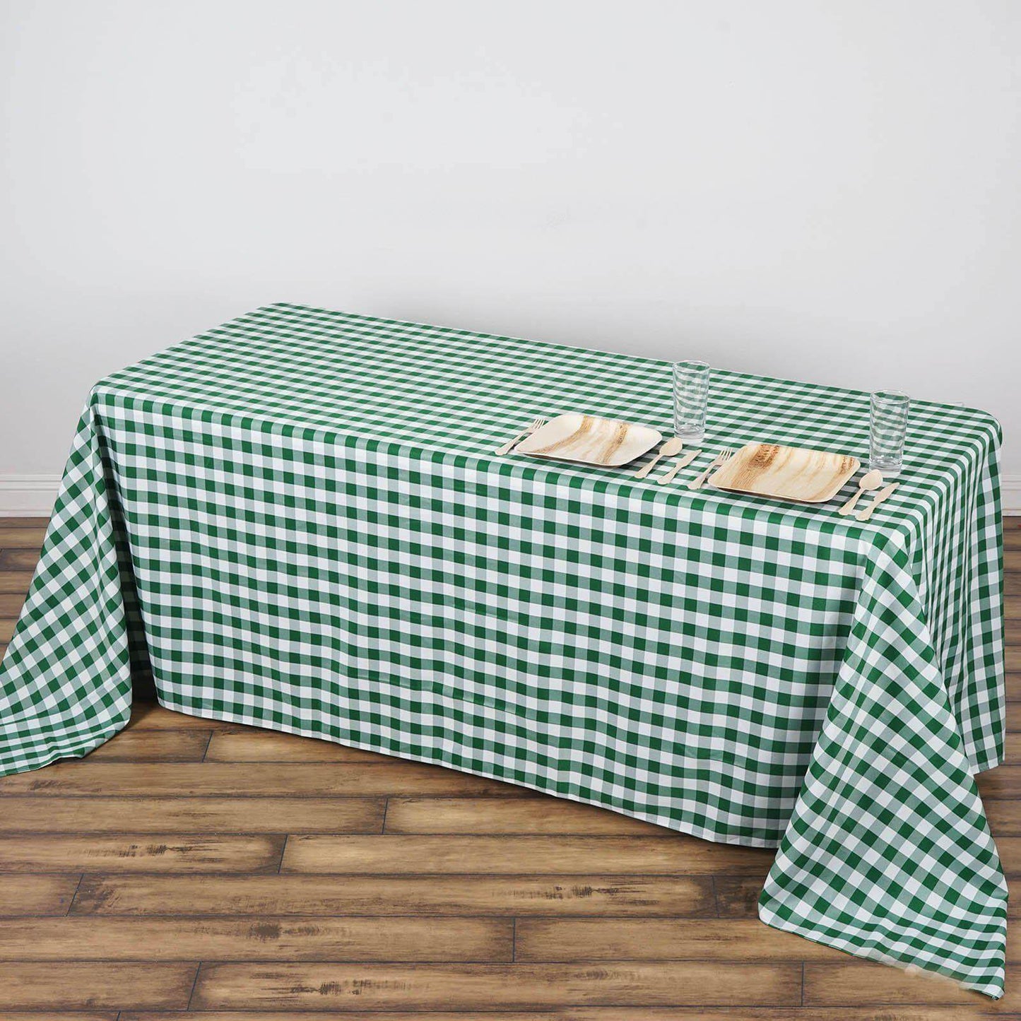 Polyester 90"x132" Rectangle Tablecloth White/Green - Seamless Checkered Buffalo Plaid Table Cover - Linen Luxes