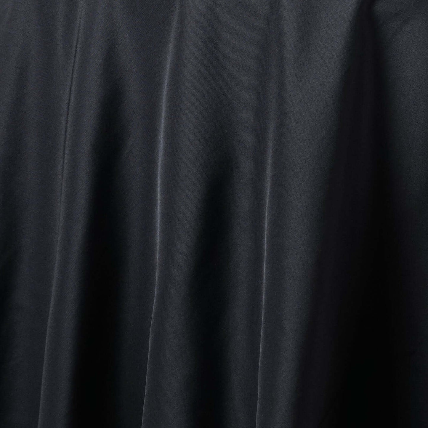 Premium Polyester 120" Round Tablecloth Black - Seamless 220GSM Wrinkle - Resistant Design for Classy Events - Linen Luxes