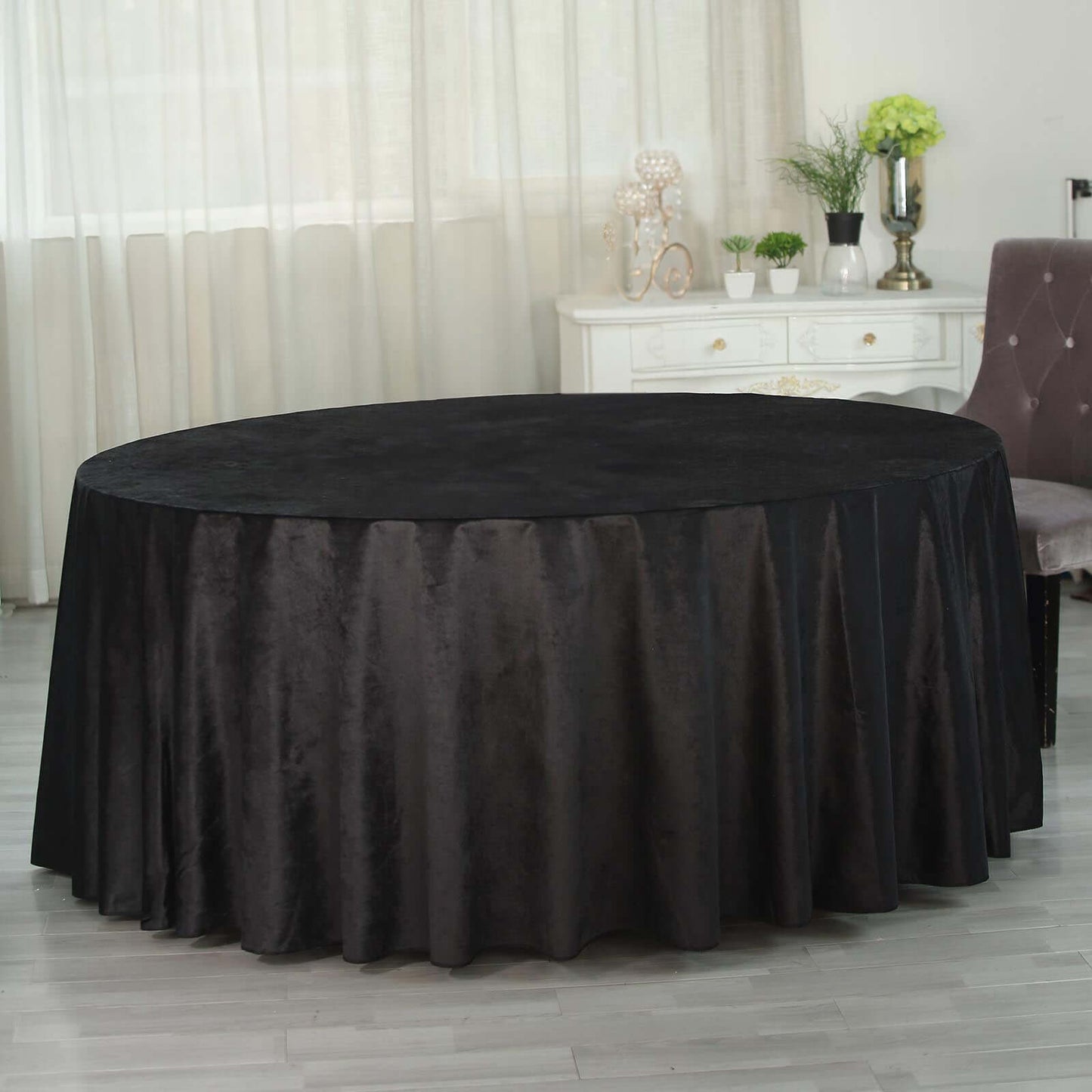 Premium Velvet 120" Round Tablecloth Black - Reusable Soft & Seamless Table Cover for Upscale Events - Linen Luxes