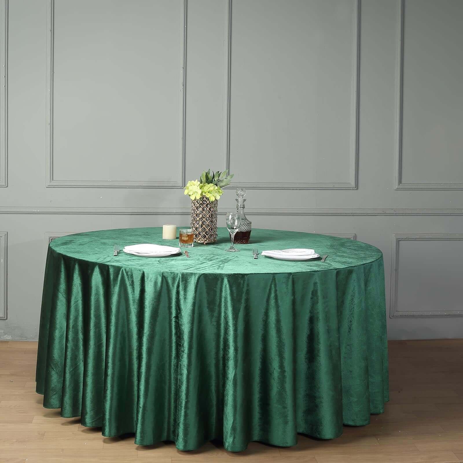 Premium Velvet 120" Round Tablecloth Hunter Emerald Green - Reusable Soft & Seamless Table Cover - Linen Luxes