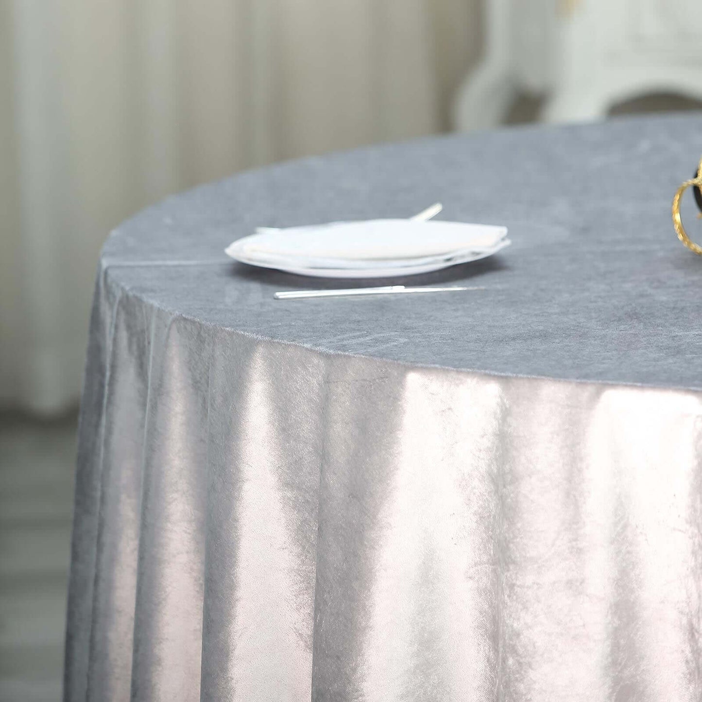 Premium Velvet 120" Round Tablecloth Silver - Reusable Soft & Seamless Table Cover - Linen Luxes
