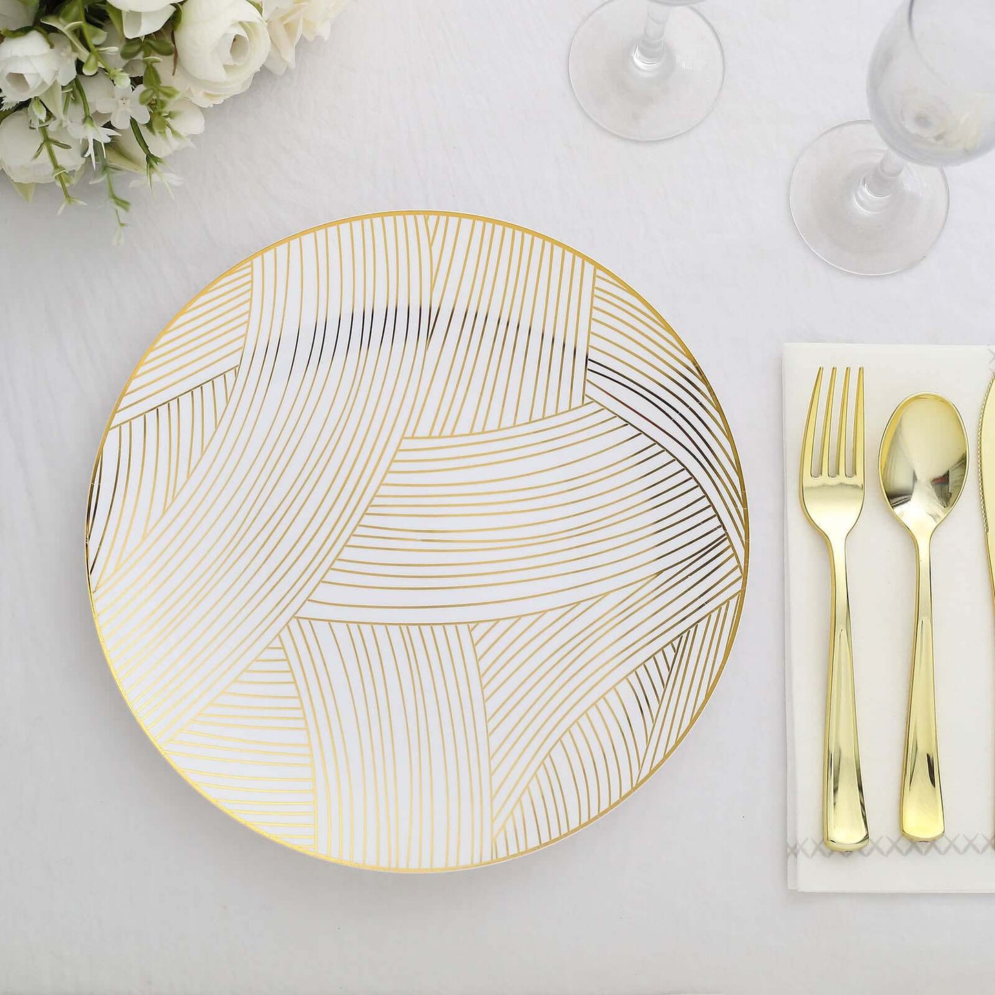 10-Pack Plastic 10" Round Dinner Plates in White with Gold Wave Brush Strokes Pattern - Disposable Party Plates for Modern & Classy Table Decor