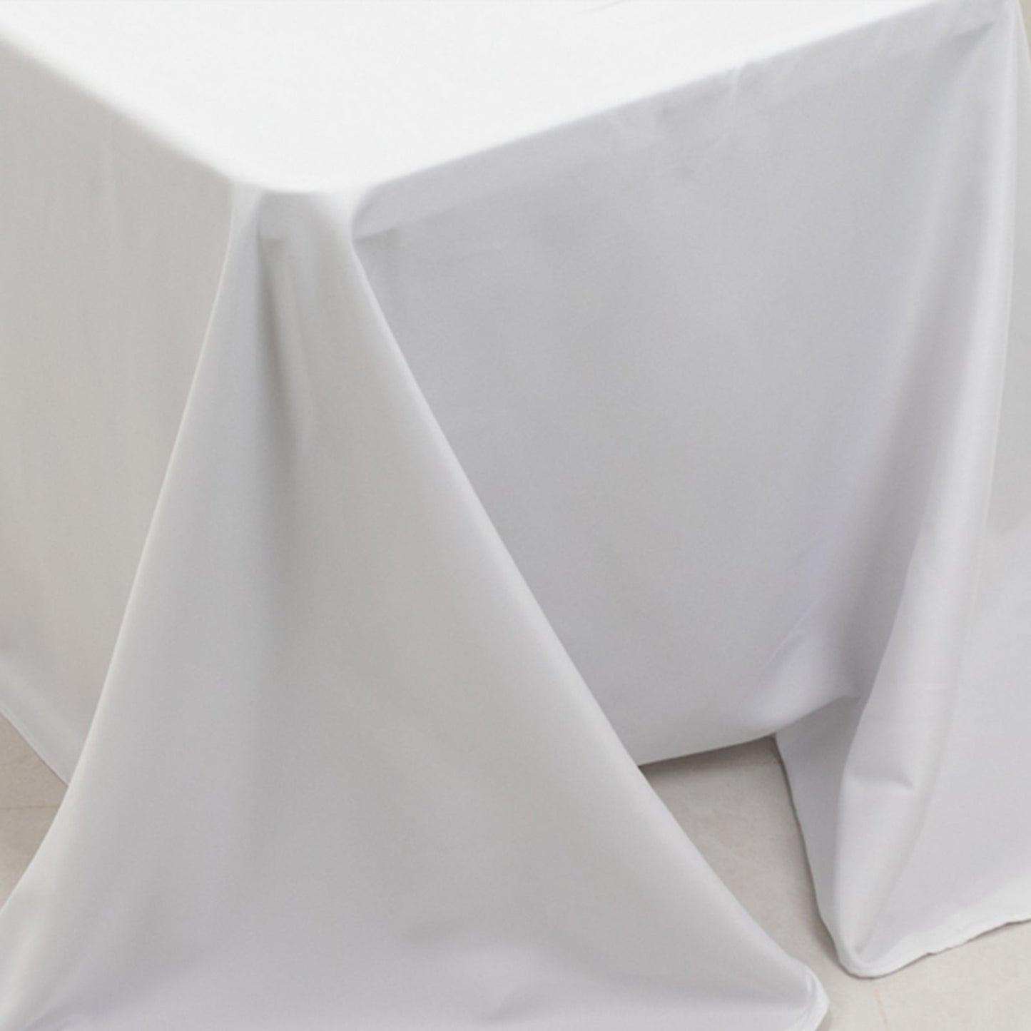 Fire Retardant Premium Polyester 90"x156" Rectangular Tablecloth White - Stylish High-Performance Seamless Table Cover for Large Gatherings