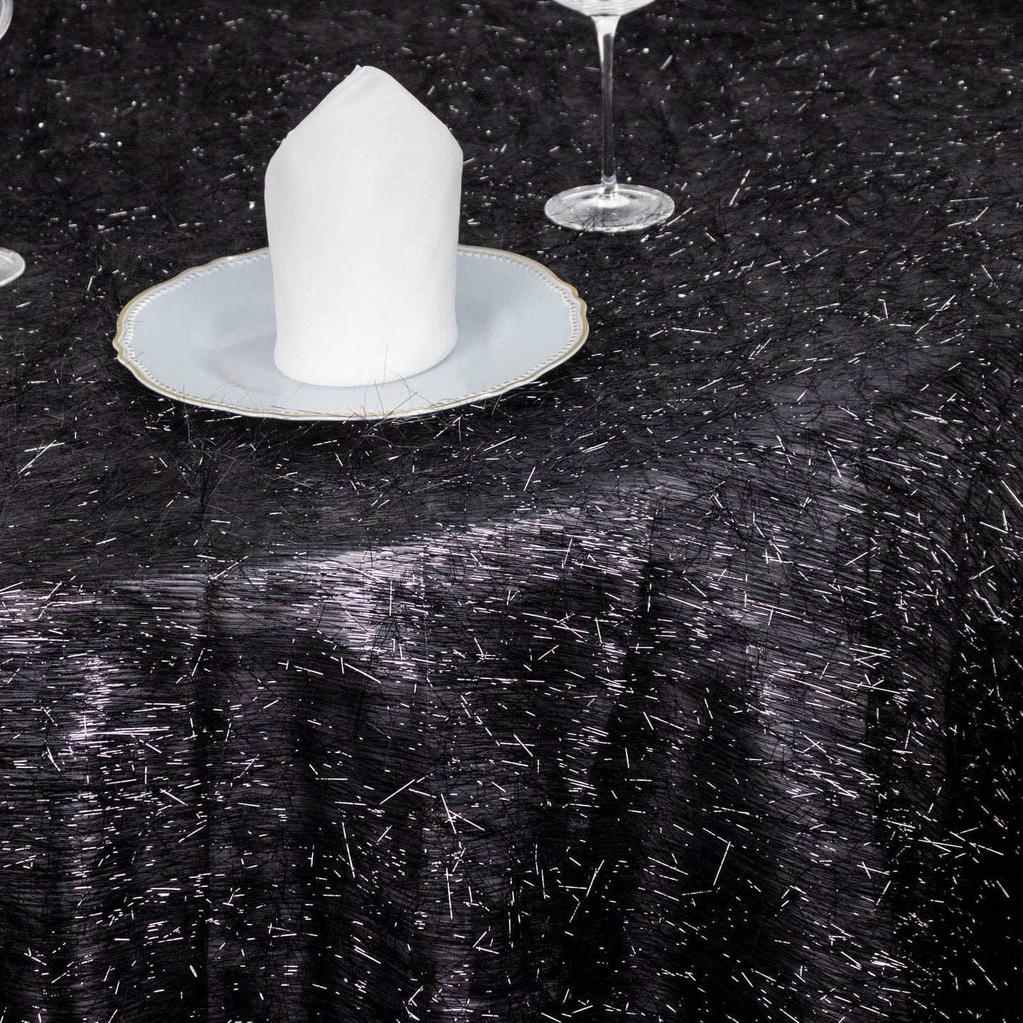 Polyester 120" Round Black Tablecloth Metallic Fringe Shag Tinsel Table Cover