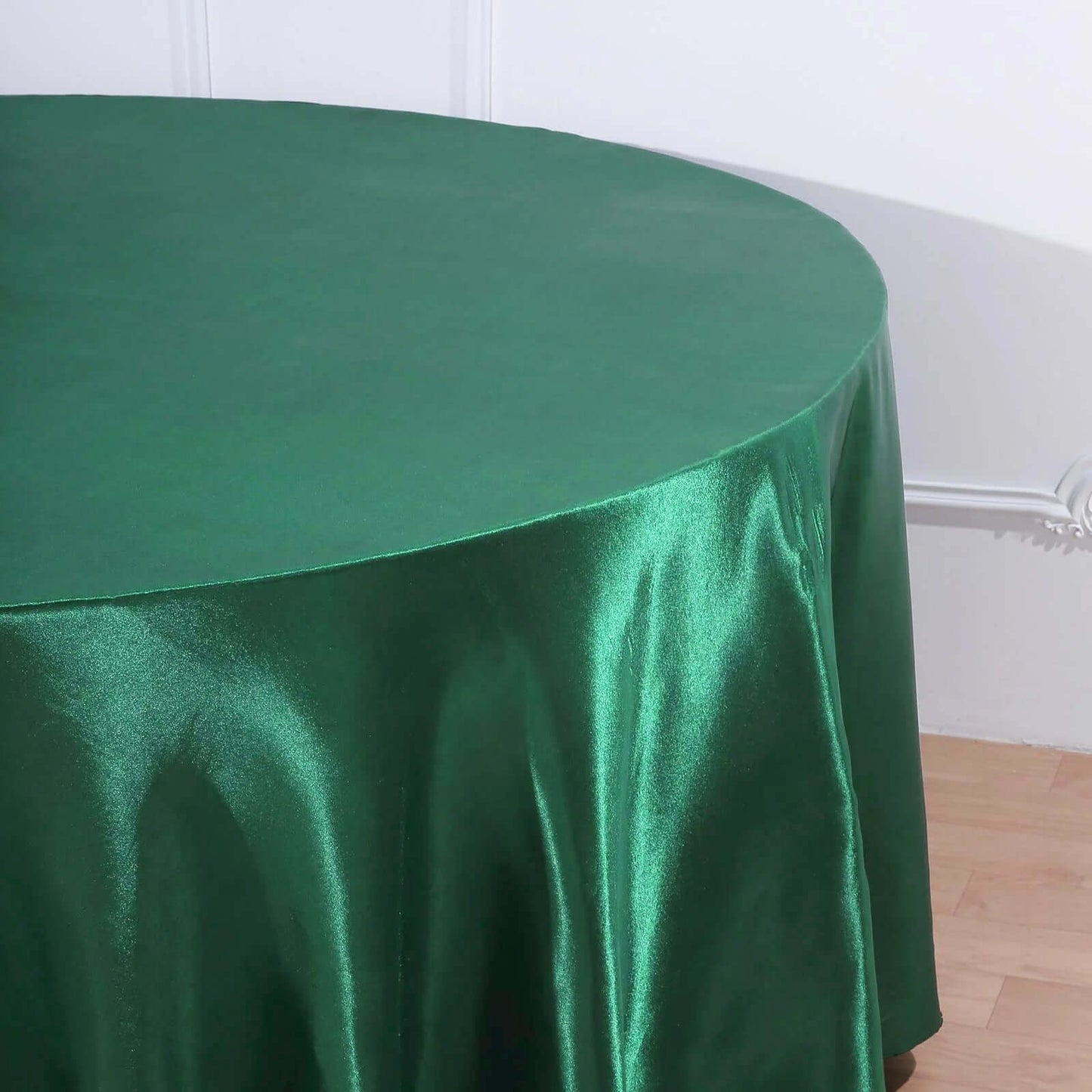 Satin 120" Round Tablecloth Hunter Emerald Green - Stylish Seamless Table Cover - Linen Luxes