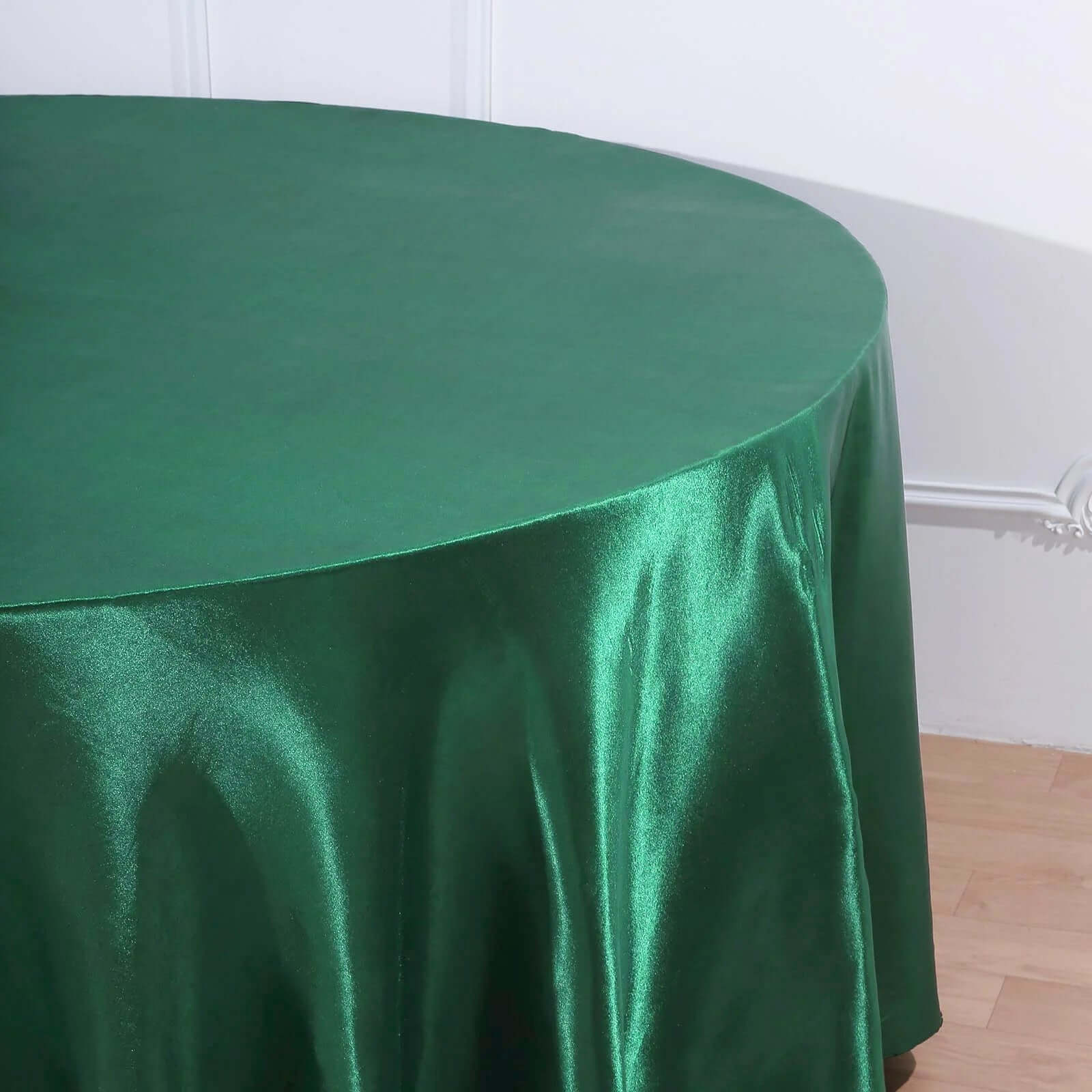 Satin 120" Round Tablecloth Hunter Emerald Green - Stylish Seamless Table Cover - Linen Luxes