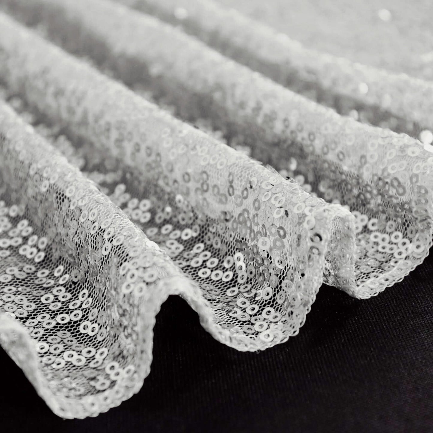 Sequin 60"x126" Rectangle Tablecloth Silver - Glittering Finish Table Cover - Linen Luxes