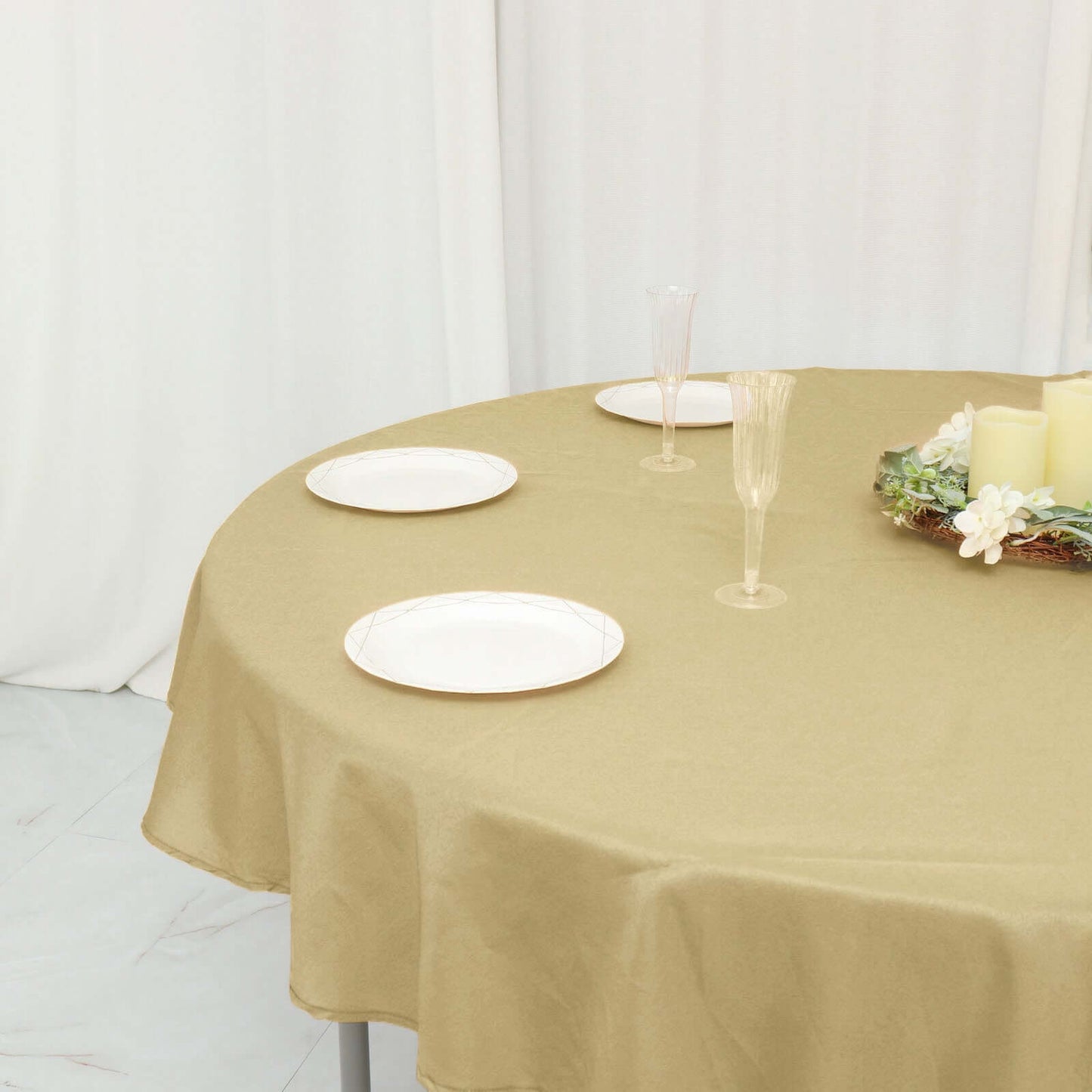 Polyester 70" Round Tablecloth Champagne - Durable & Wrinkle-Resistant Table Cover