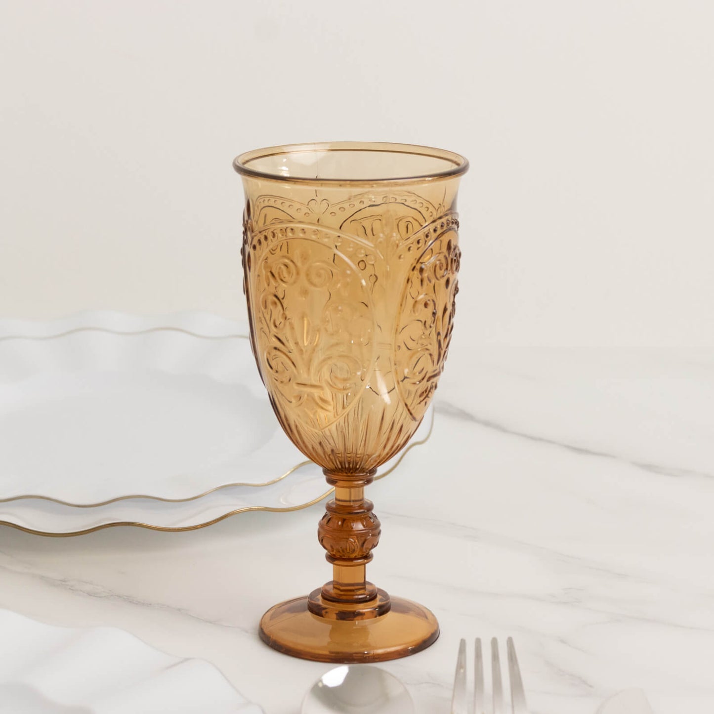 24-Pack Plastic Wine Glasses 10oz â€“ Amber Gold Vintage Goblets with Retro Embossed Design, Elegant Drinkware - 7" Tall