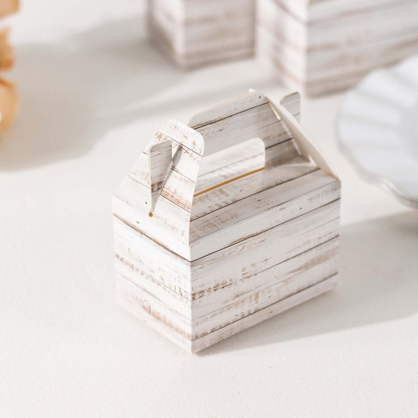 25 Pack Rustic White Candy Gift Tote Gable Boxes With Wood Plank Pattern, Party Favor Treat Boxes - 4"x2.5"x4.5"