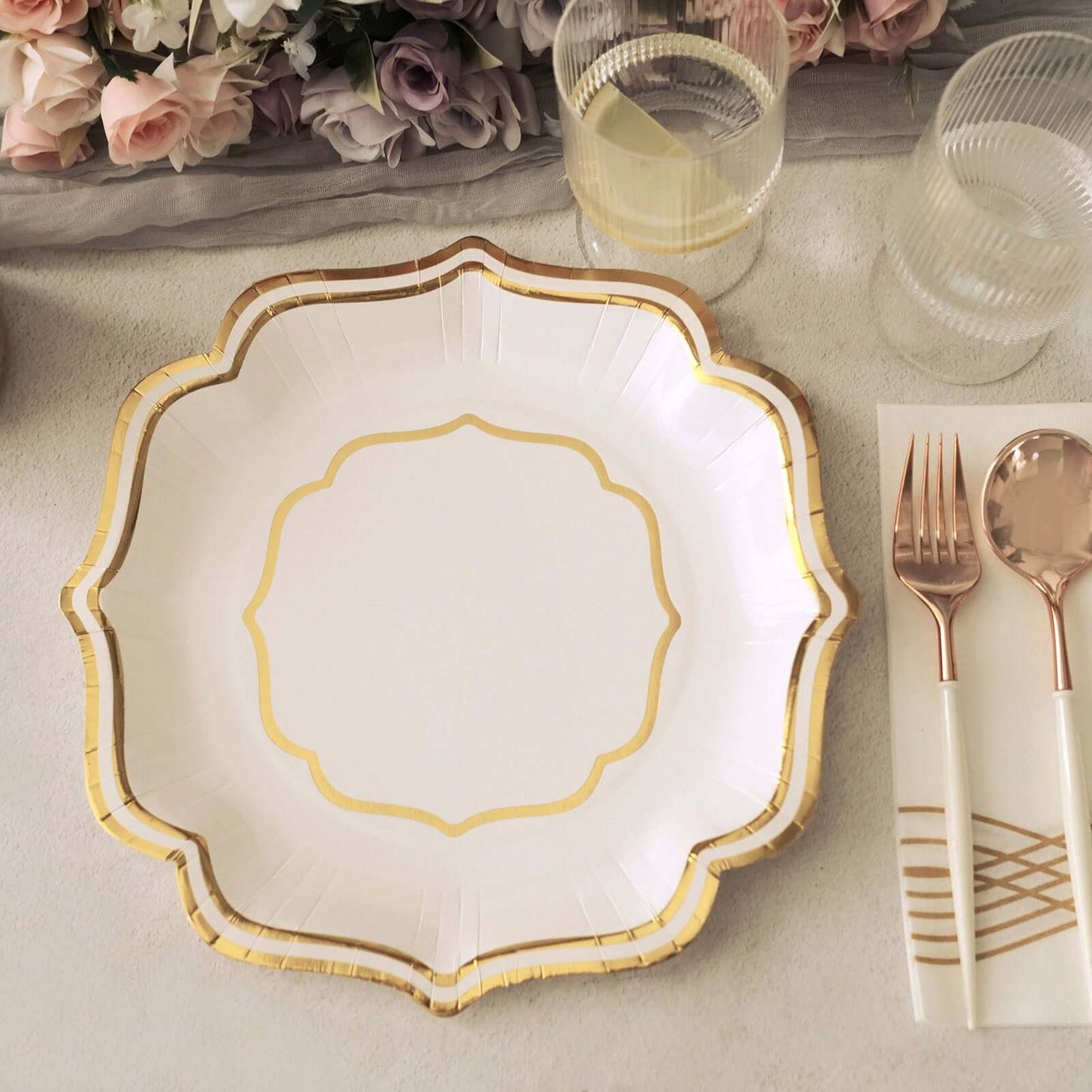 25-Pack Paper Dinner Plates in White with Gold Scallop Rim - Disposable 300GSM Party Plates for Classy Banquets & Celebrations 10"