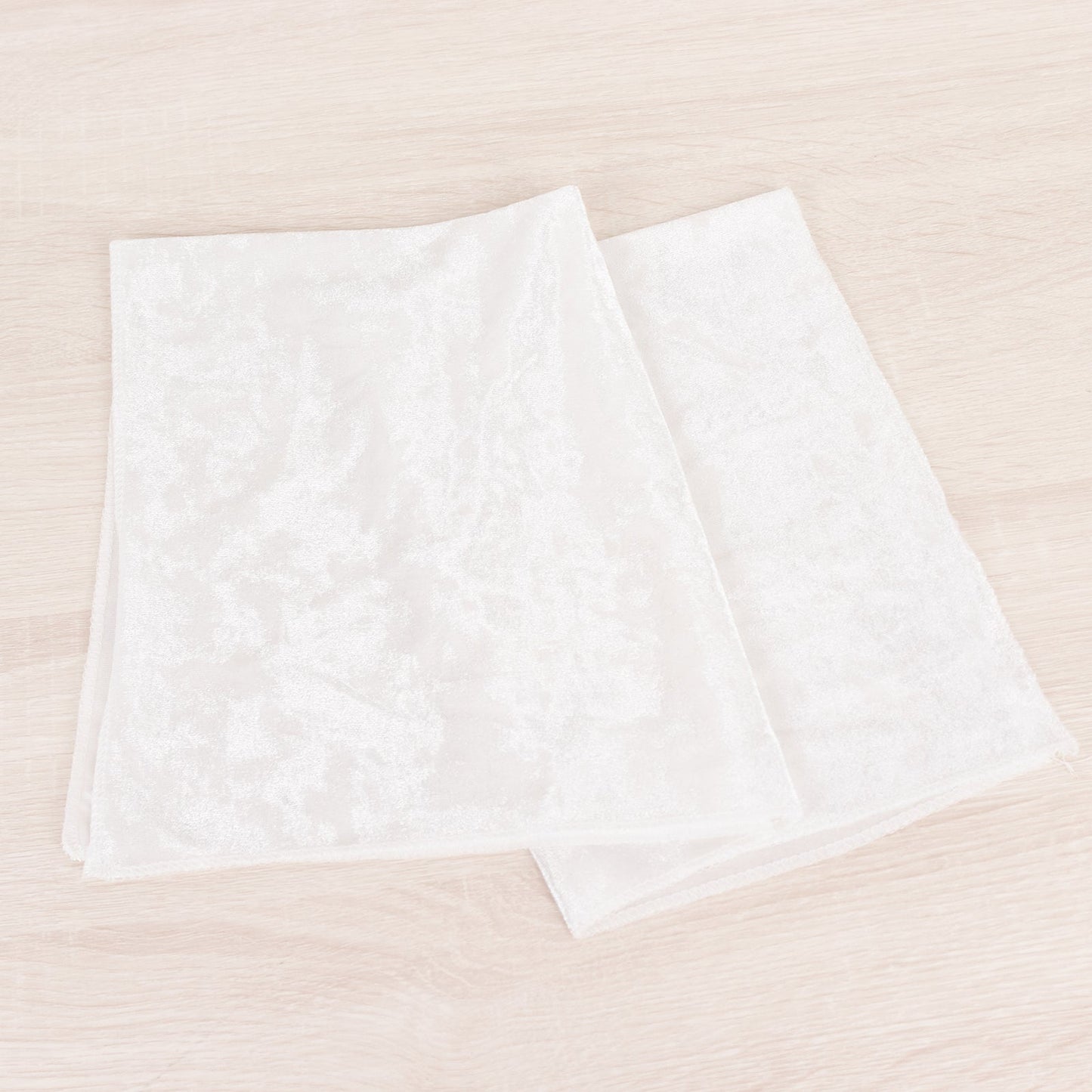 5 Pack Premium Crushed Velvet 20"x20" Napkins White - Rich & Textured Finish Dinner Napkins for Classy Events