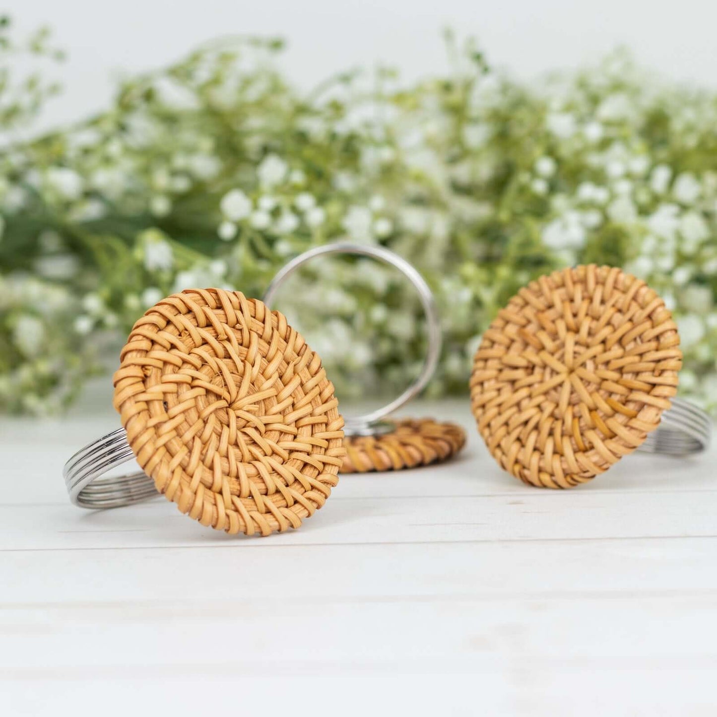 4 Pack 2" Natural Rustic Style Jute Rattan Metal Napkin Rings, Handmade Boho Chic Woven Serviette Buckle Holders
