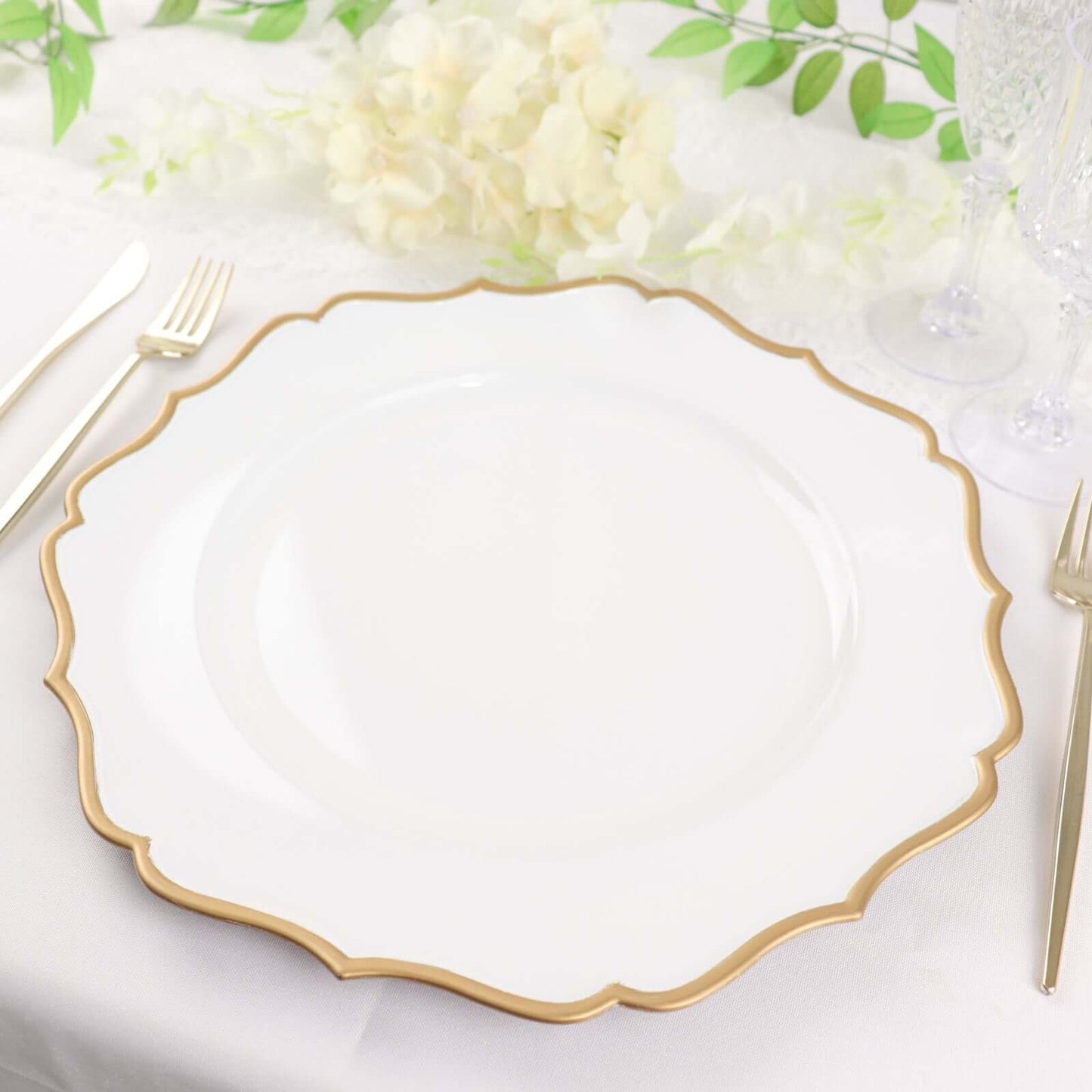 6-Pack Acrylic Round Charger Plates 13" in White with Gold Scalloped Rim, Decorative Dinner Party Plastic Charger Tableware