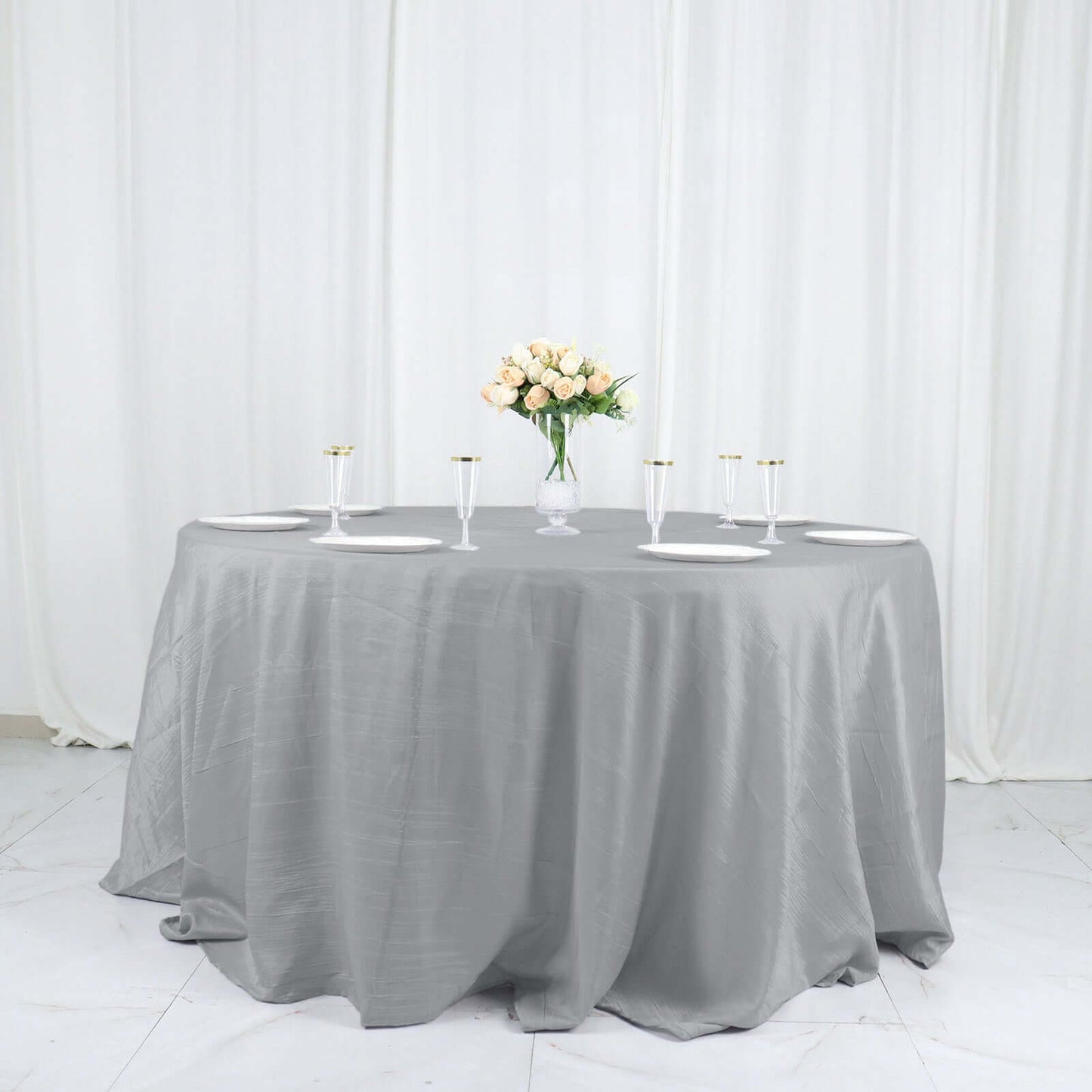 Taffeta 132" Round Tablecloth Silver - Seamless Accordion Crinkle Table Cover