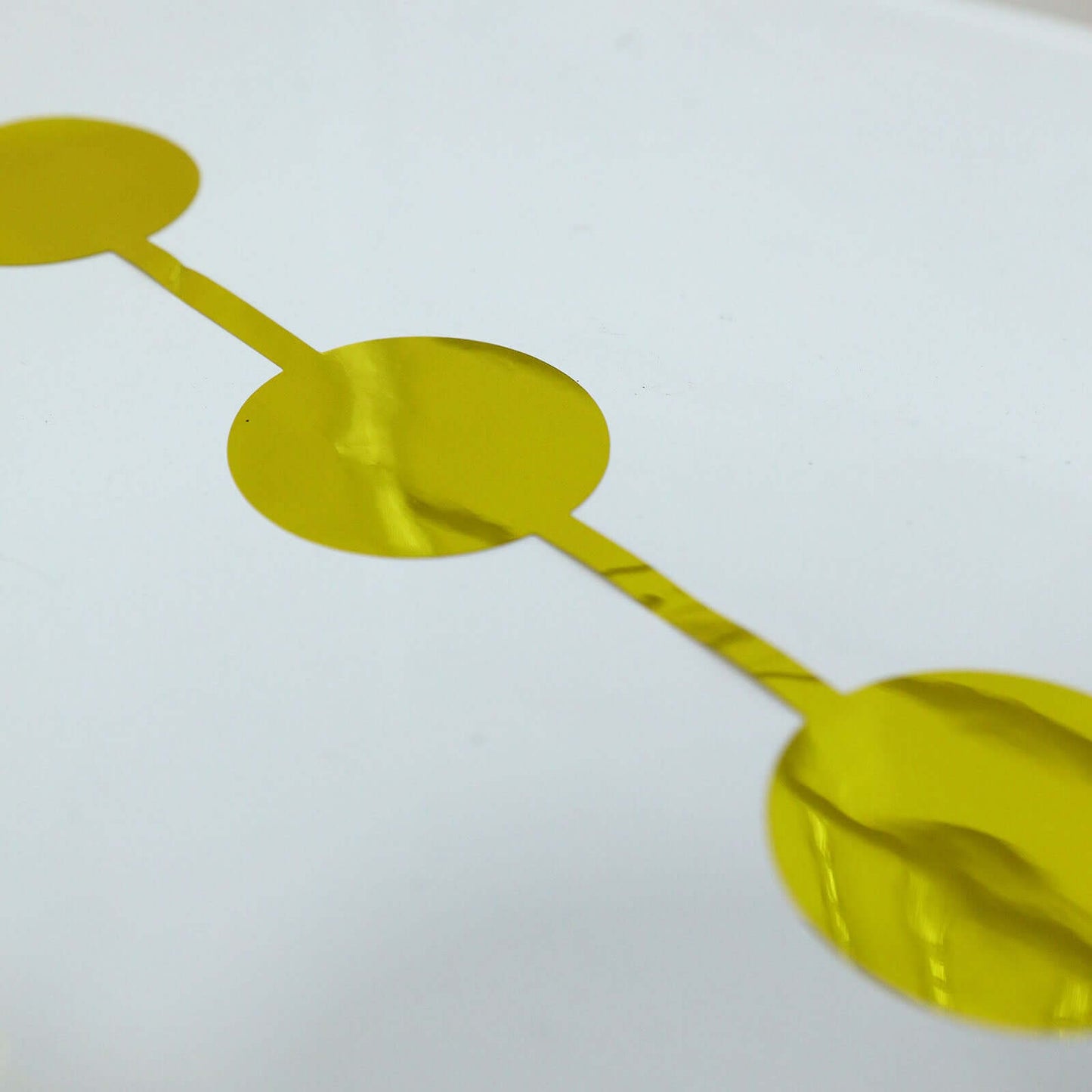 Gold Round Chain Foil Fringe Curtain Party Backdrop, Metallic Gold Tinsel Streamer Party Decor - Door Window Foil Curtain - 3ftx6.5ft