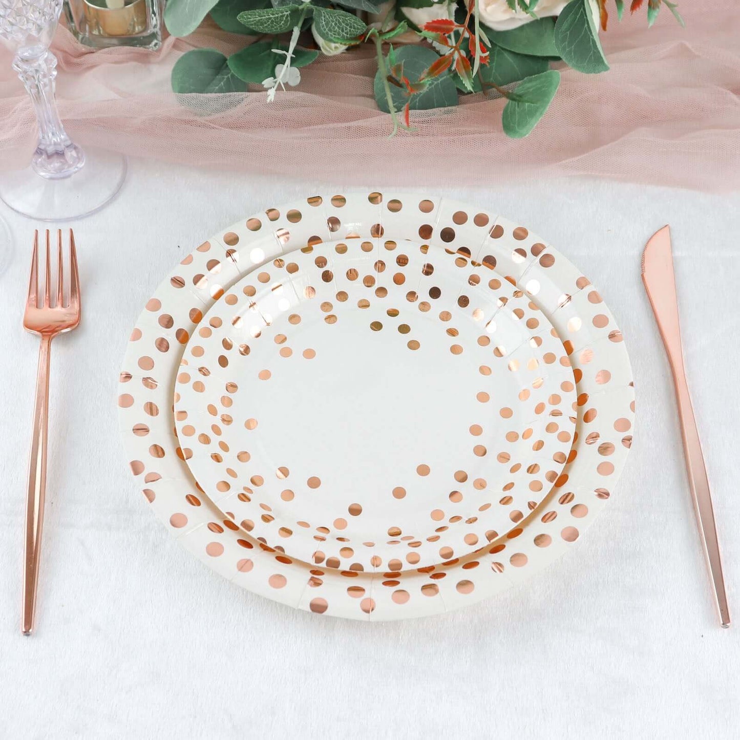 25-Pack Paper Round Dinner Plates 9" White with Metallic Rose Gold Polka Dots - Disposable 300GSM Party Plates for Banquets & Celebrations